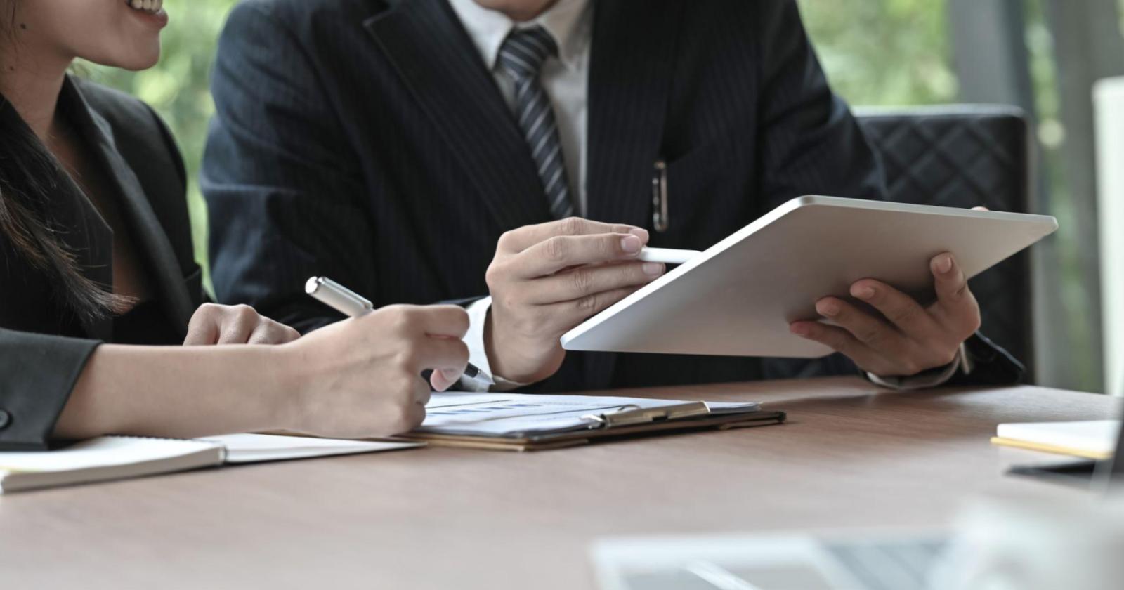 【個人の開業】起業時に頼るべし！無料相談や開業支援制度、助成金・補助金の活用術