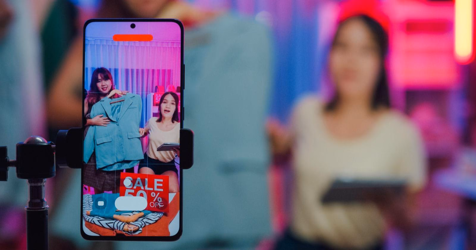 Instagramライブのやり方完全ガイド｜集客・売上を最大化する配信のコツ