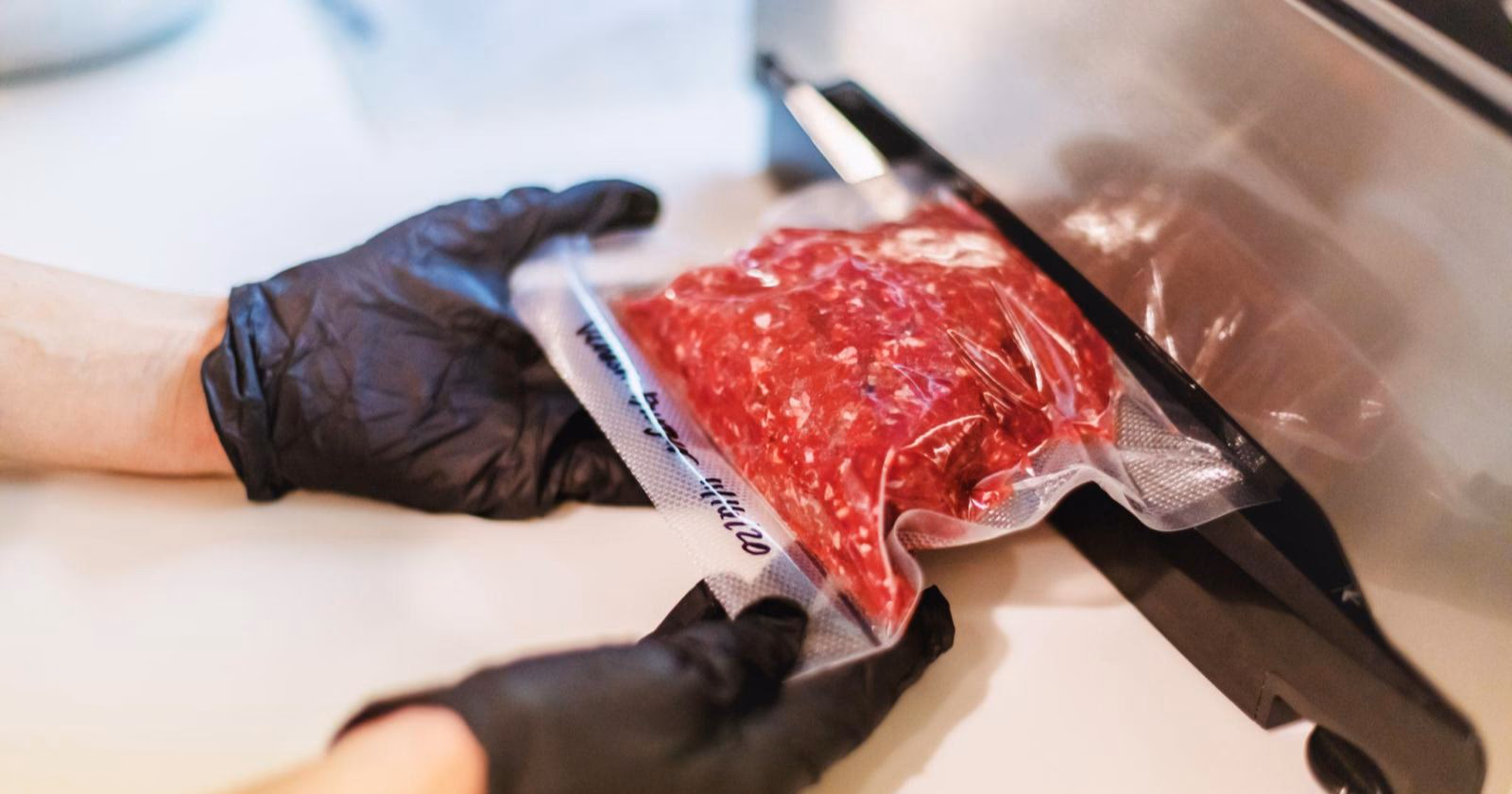 食品ECの鮮度を守る真空パック活用ガイド！導入のメリットや注意点を徹底解説